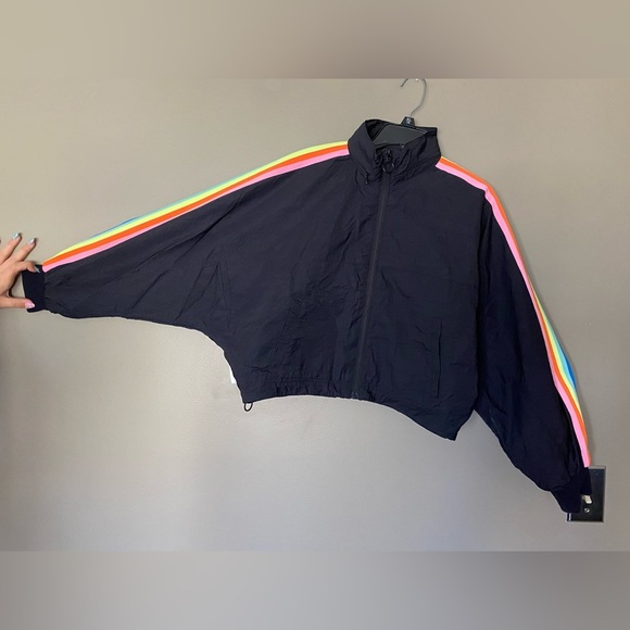 FABLETICS Le Pride Carol Crop Woven Nylon Rainbow Jacket Size XS - Picture 14 of 15